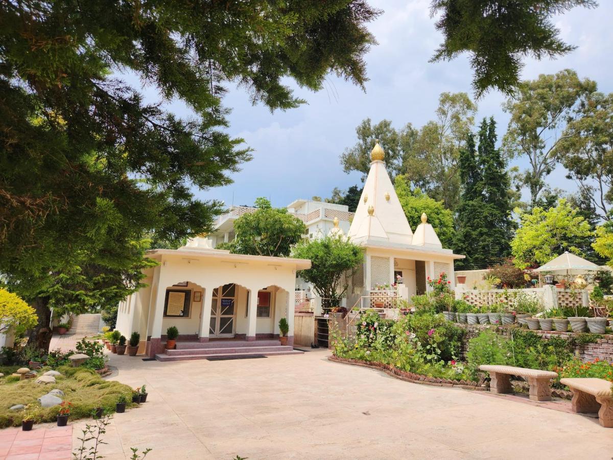Katyuri Kings Divine Stay- Babaji'S Cave Dwarahat Екстер'єр фото
